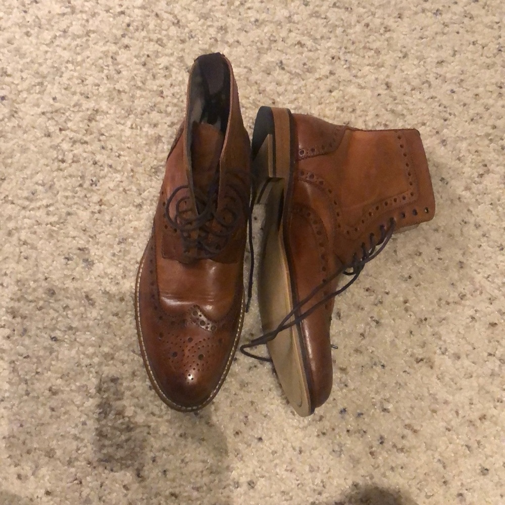 Aston Grey wingtip boots